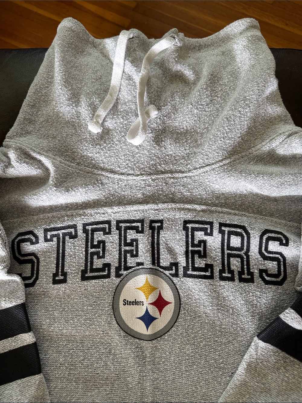 '47 Brand Gray Pullover with Black Logo Tag - Picture 3 of 4